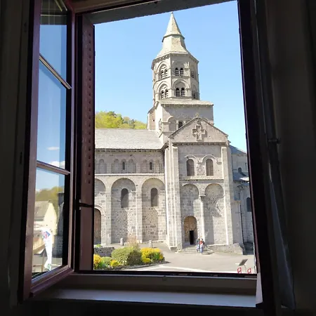Hotell Restaurant Notre Dame 2*