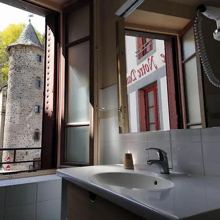 Restaurant Notre Dame Hotell Orcival