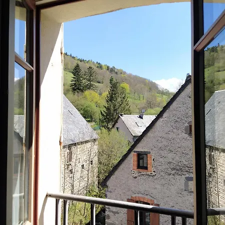 Restaurant Notre Dame Hotell Orcival