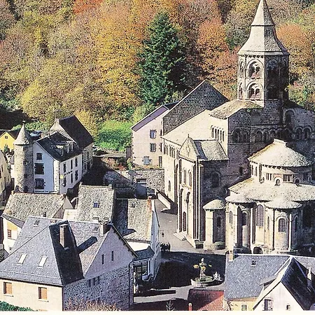 Restaurant Notre Dame Hotel 2*